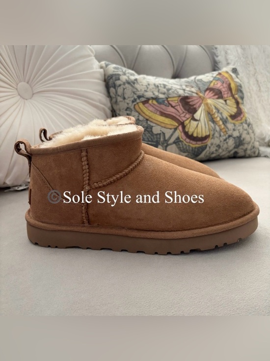 UGG Shoes - UGG Classic Ultra Mini Boots Chestnut 8 New without Box